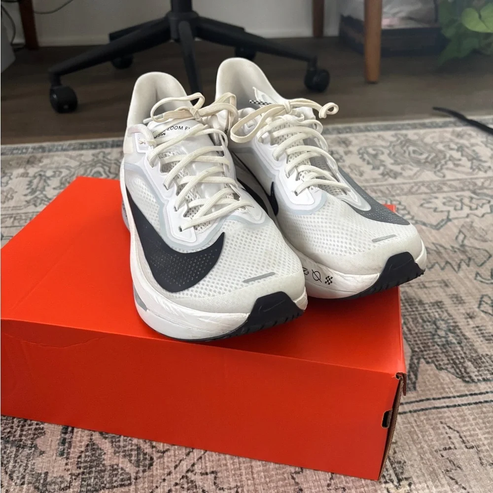 Nike Zoom Fly 6